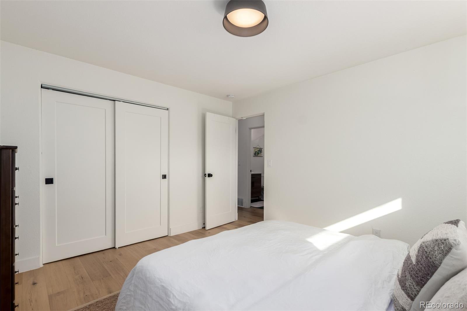 MLS Image #16 for 3302  jasmine street,denver, Colorado