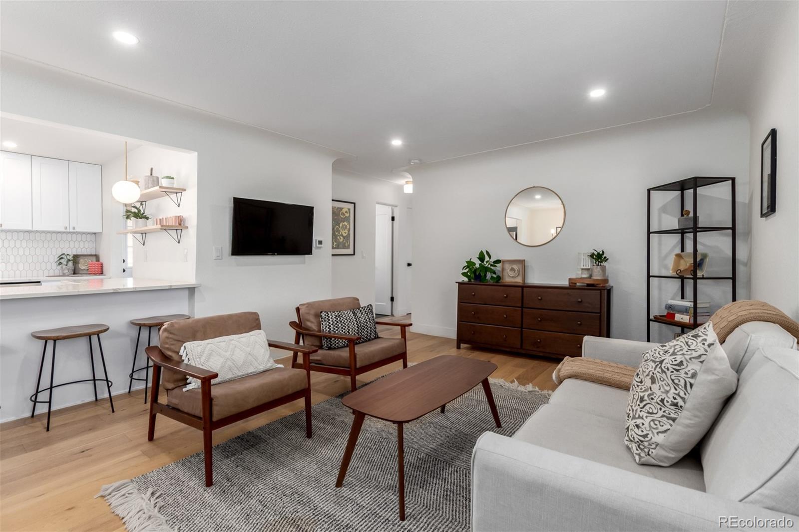 MLS Image #5 for 3302  jasmine street,denver, Colorado