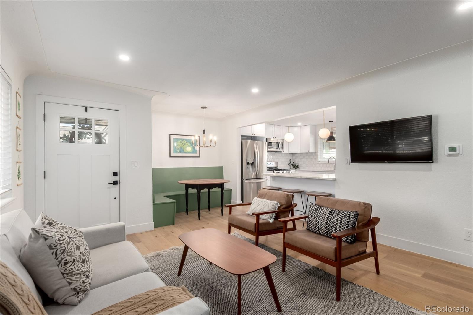 MLS Image #8 for 3302  jasmine street,denver, Colorado