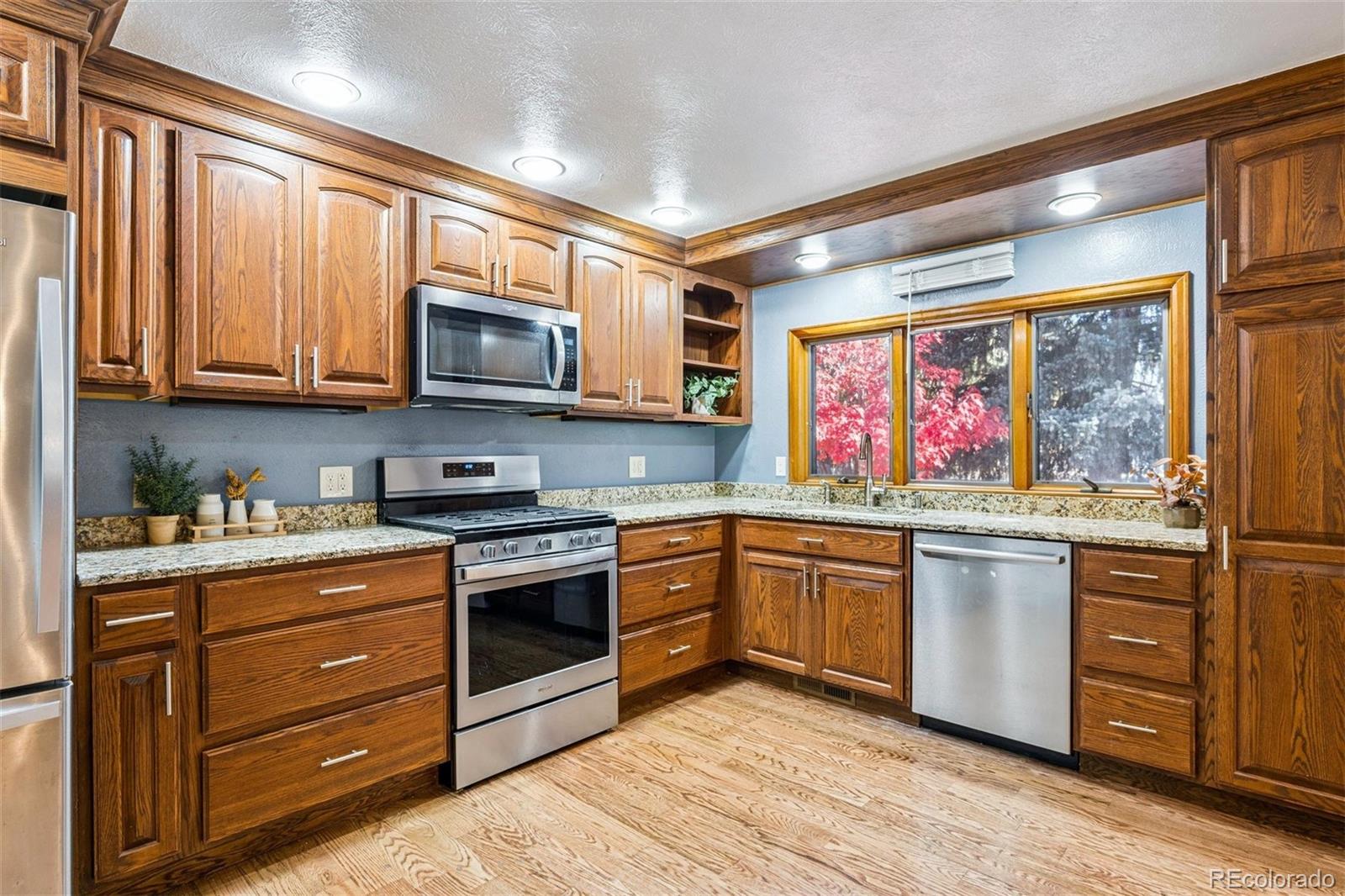 MLS Image #1 for 7696 s pierce way,littleton, Colorado