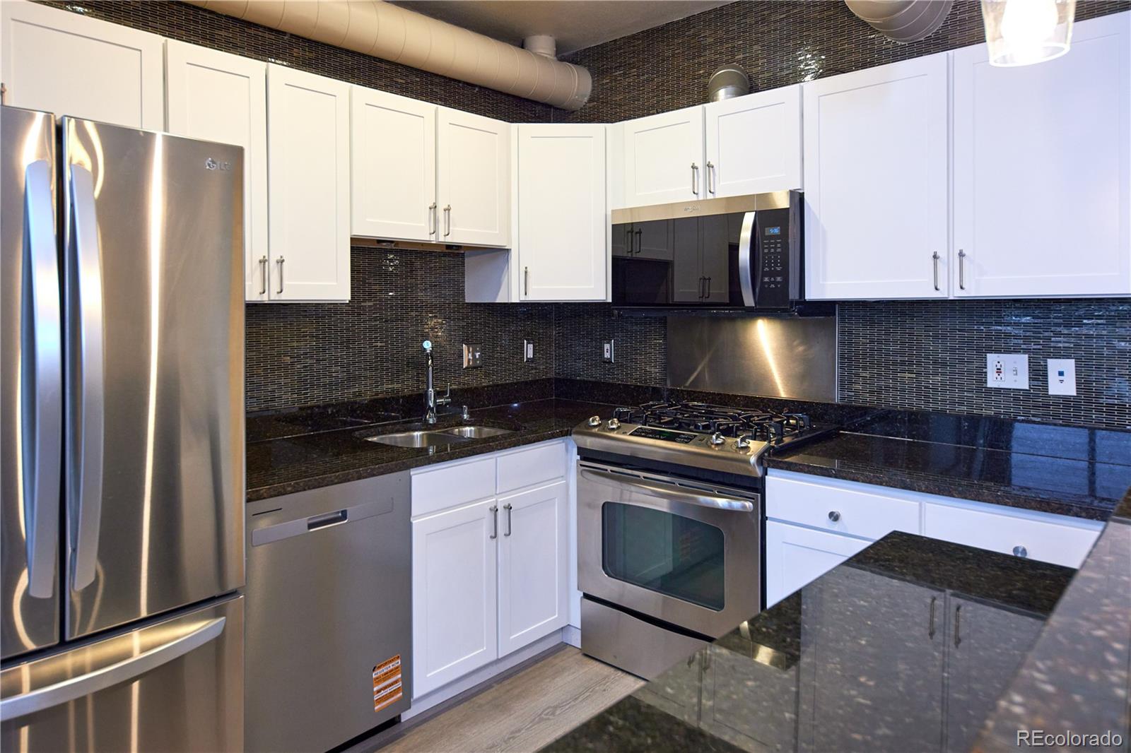 MLS Image #5 for 3195  blake street,denver, Colorado