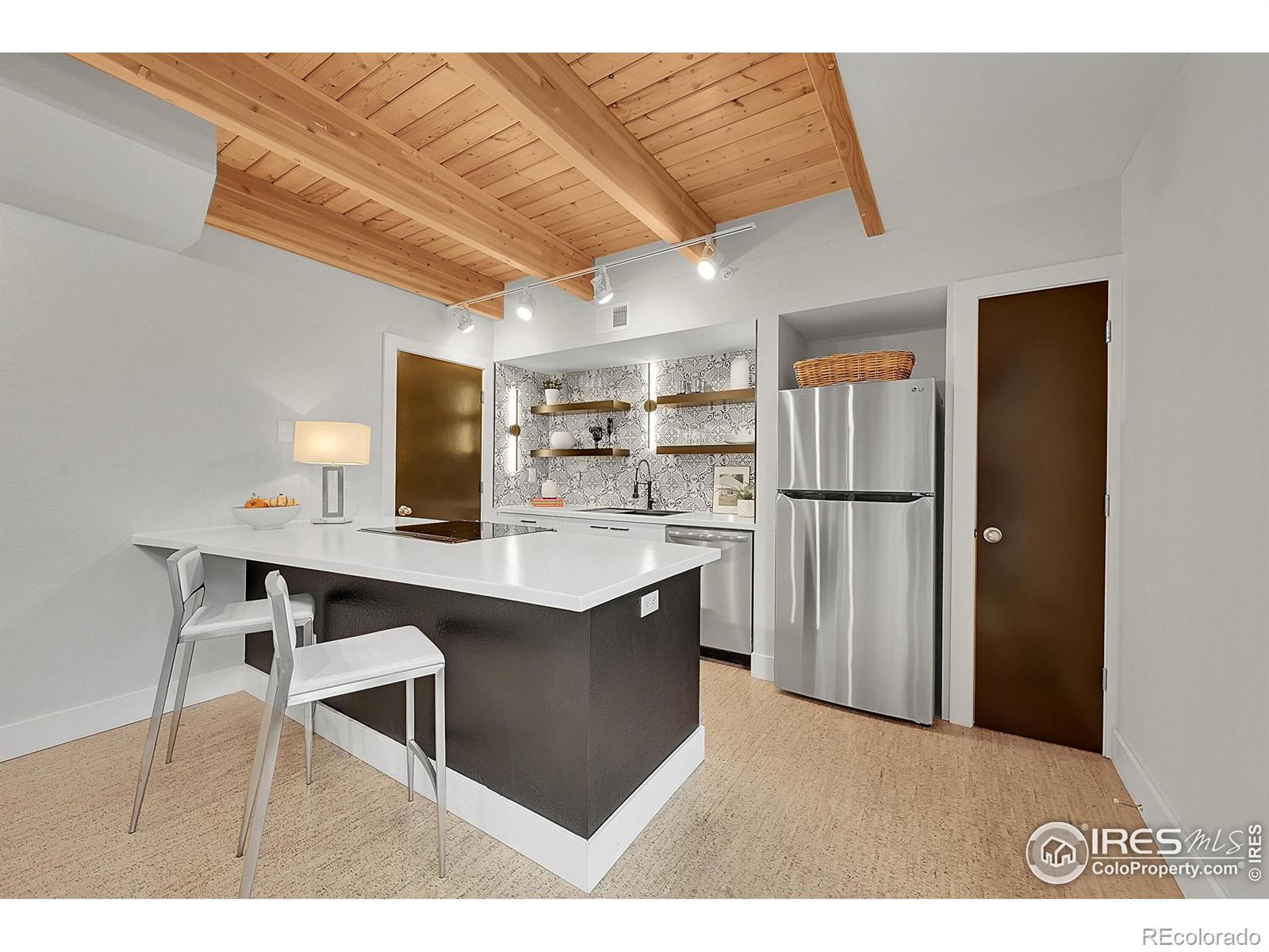 MLS Image #7 for 801  confidence drive,longmont, Colorado
