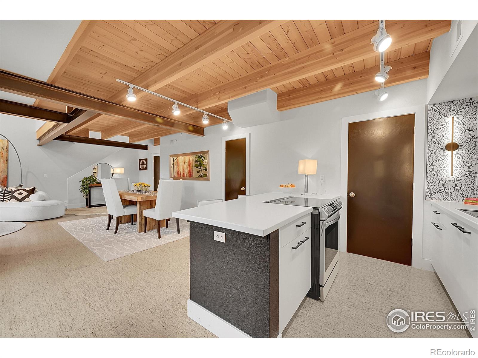 MLS Image #8 for 801  confidence drive,longmont, Colorado