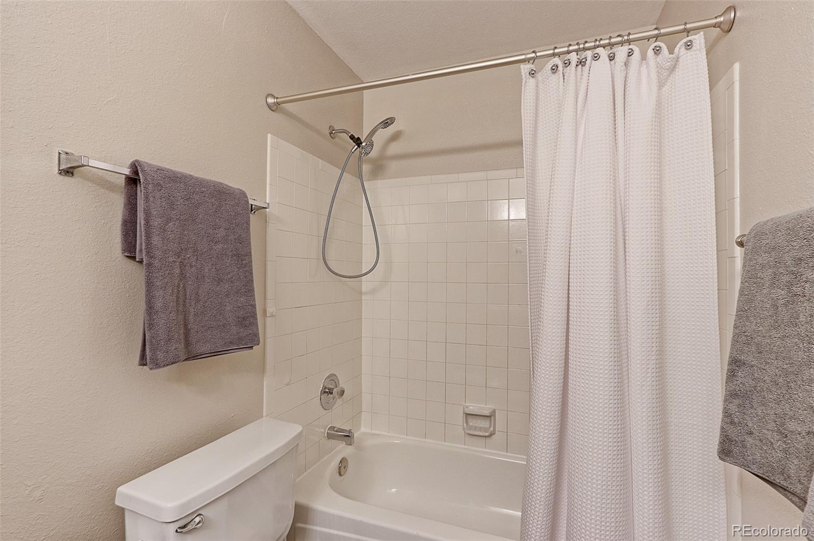 MLS Image #11 for 318  wright street 303,lakewood, Colorado