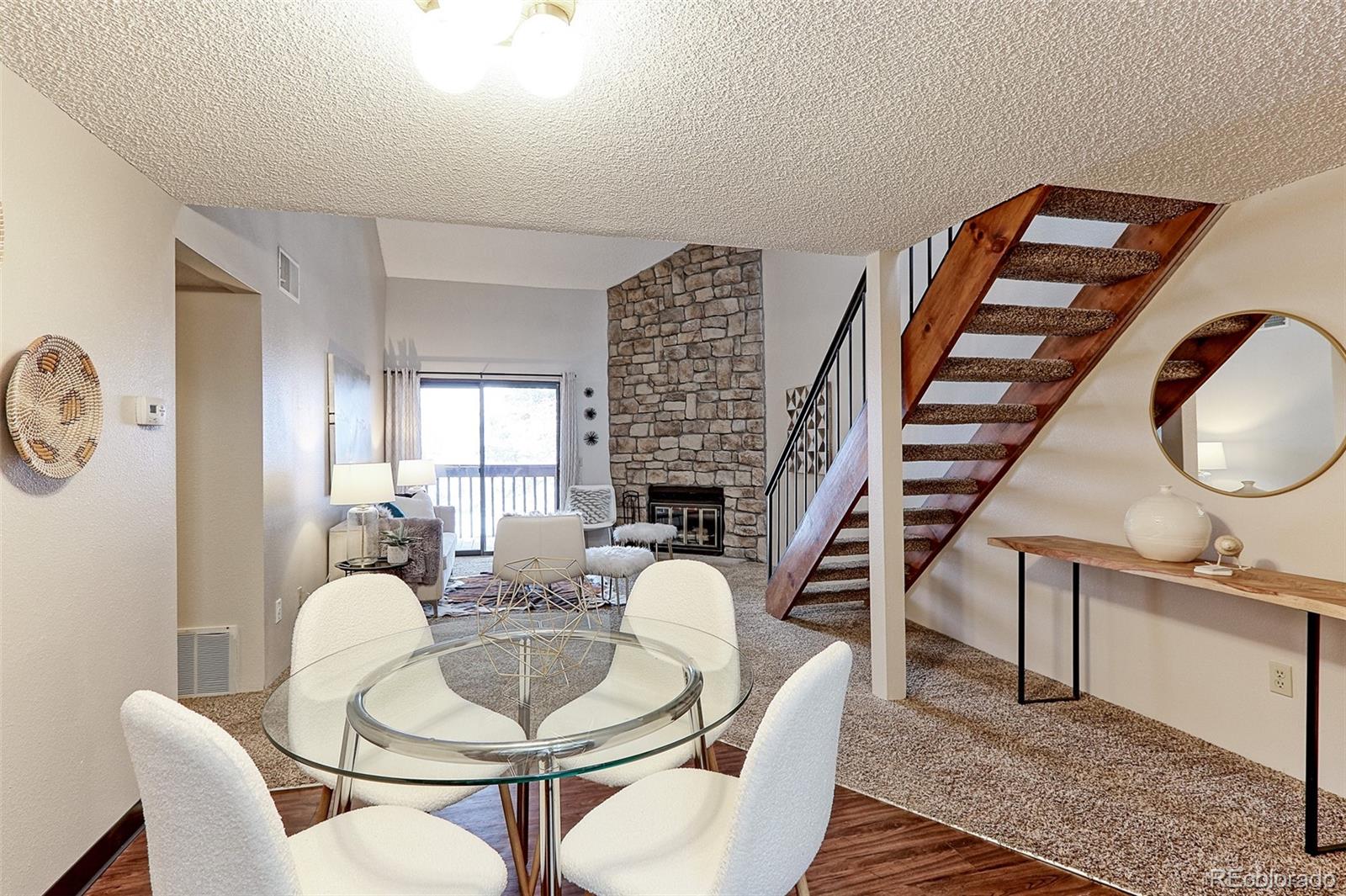 MLS Image #3 for 318  wright street 303,lakewood, Colorado