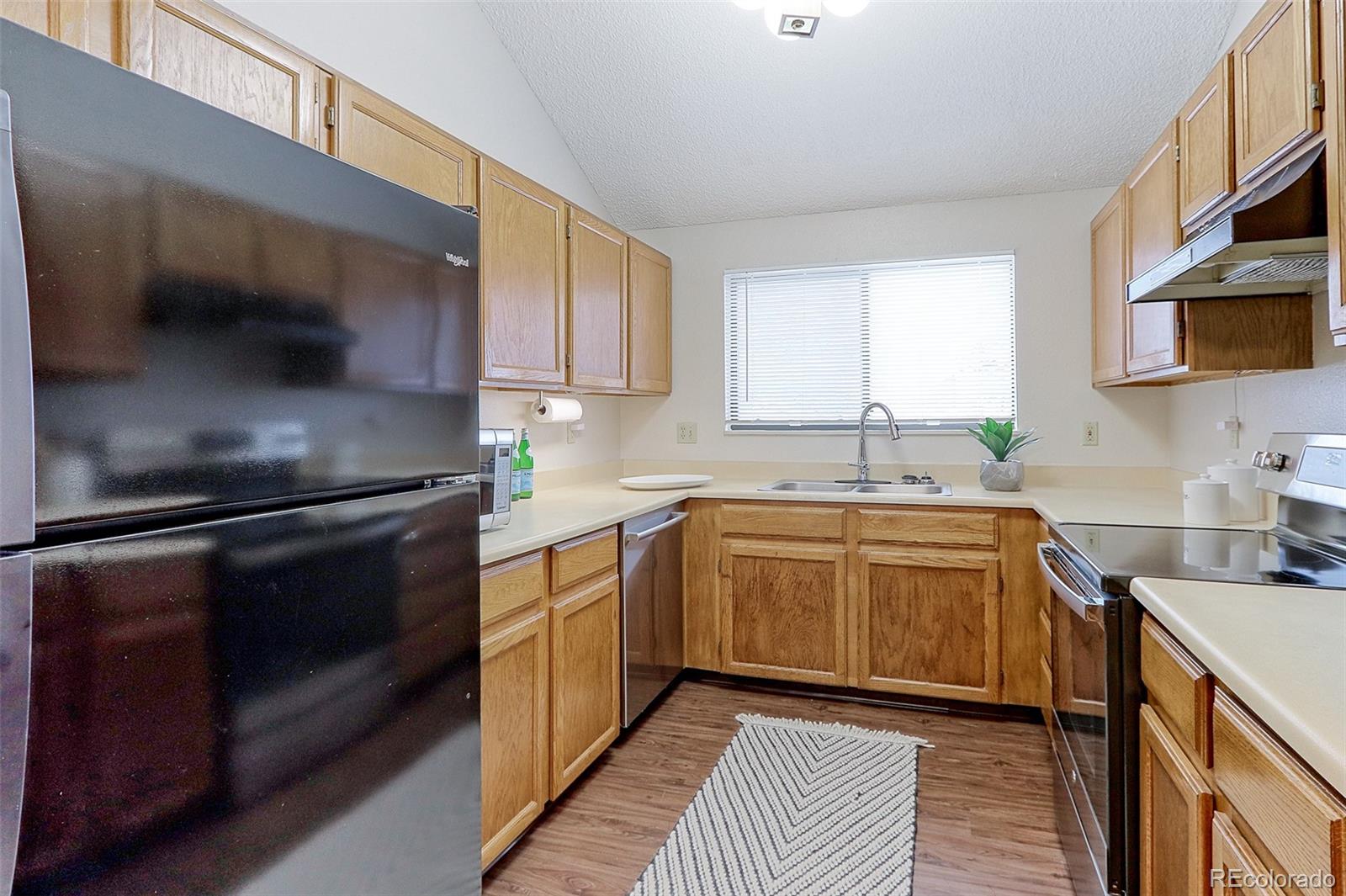MLS Image #4 for 318  wright street 303,lakewood, Colorado