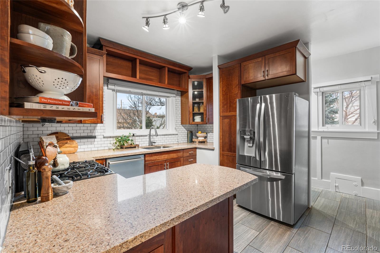 MLS Image #11 for 2645  cherry street,denver, Colorado