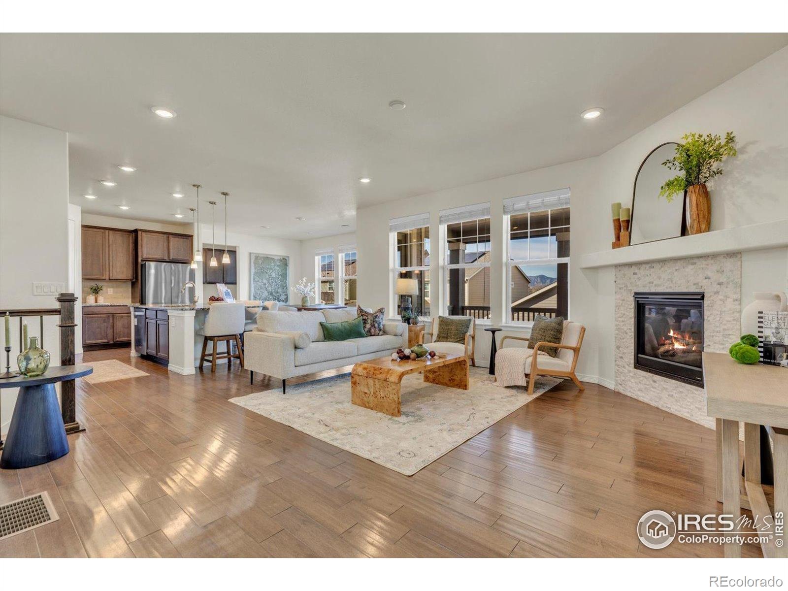 MLS Image #2 for 690  sundance circle,erie, Colorado