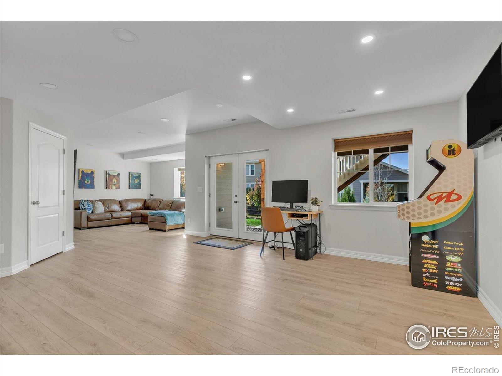 MLS Image #32 for 690  sundance circle,erie, Colorado