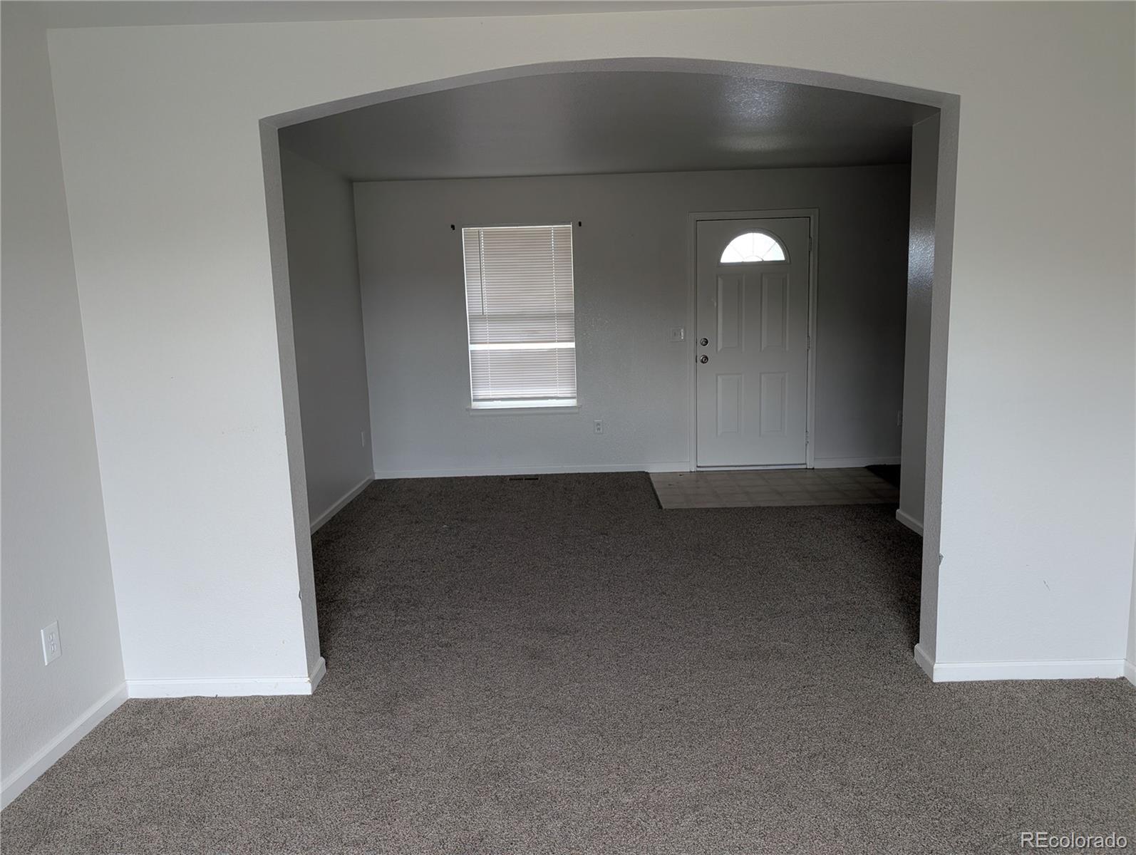 MLS Image #3 for 55652 e 28th place,strasburg, Colorado