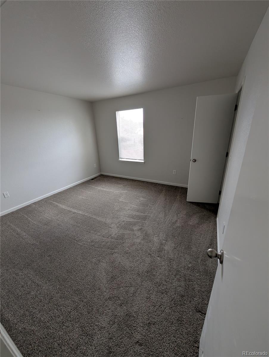 MLS Image #6 for 55652 e 28th place,strasburg, Colorado