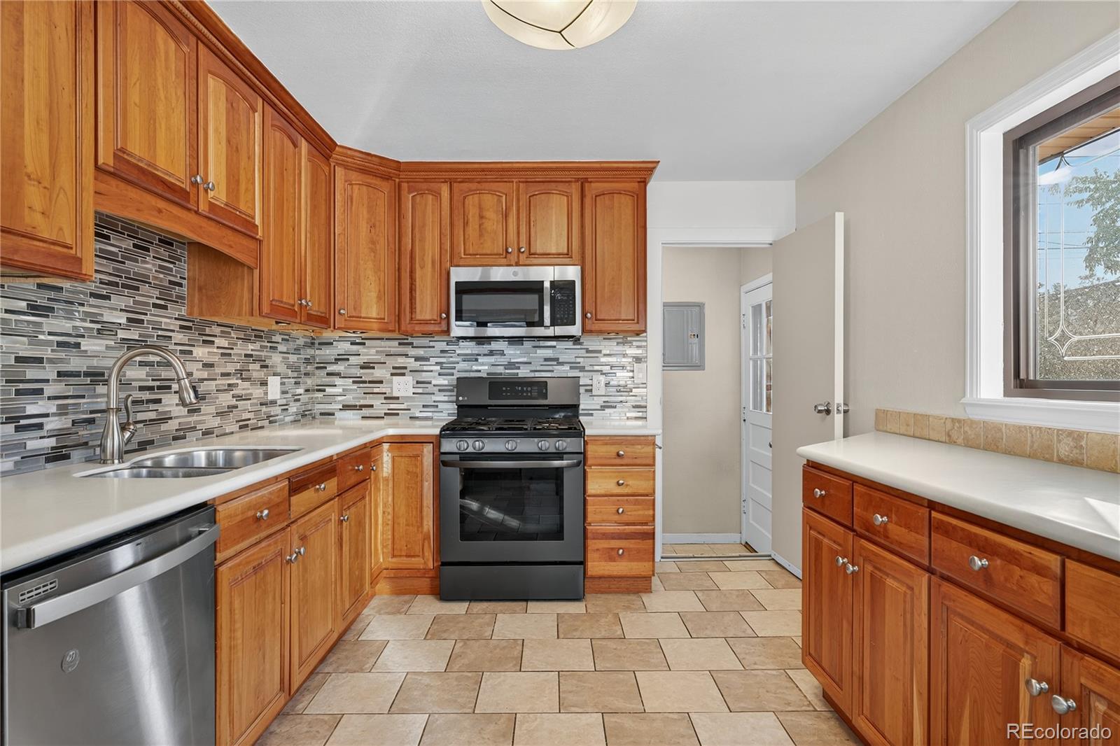 MLS Image #13 for 450 s 40th street,boulder, Colorado