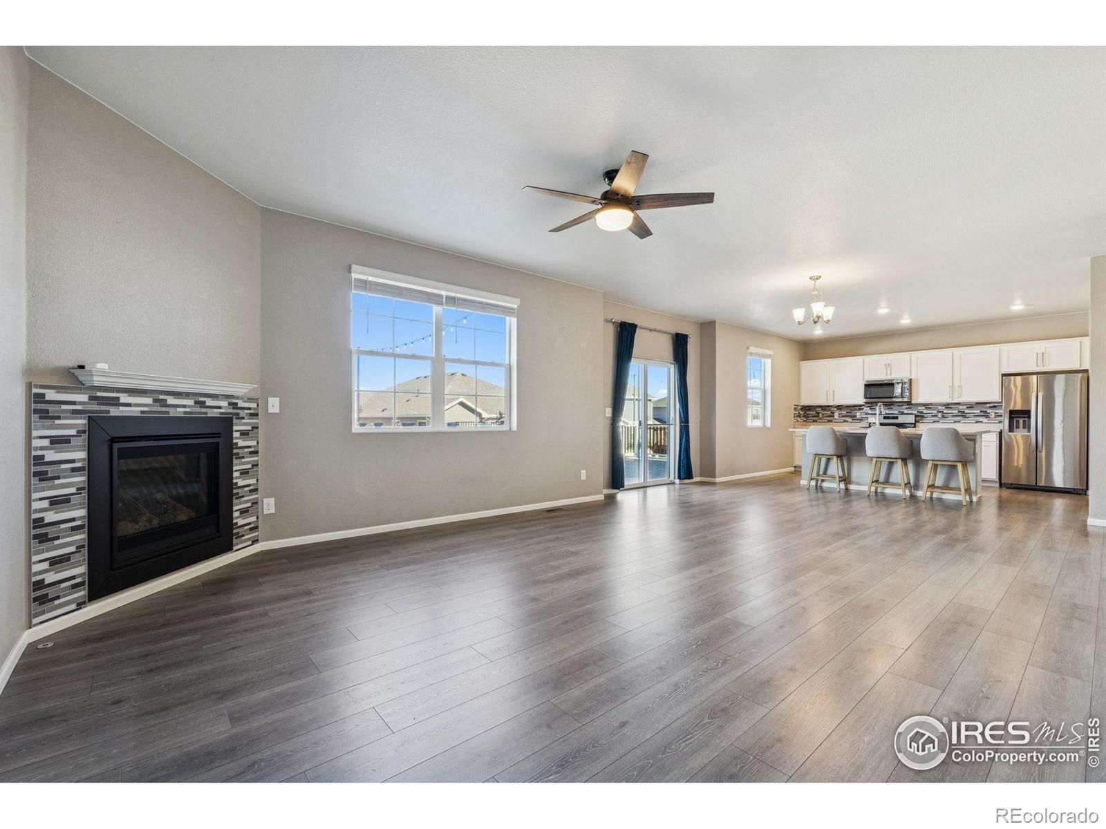 MLS Image #4 for 10134  carefree street,firestone, Colorado