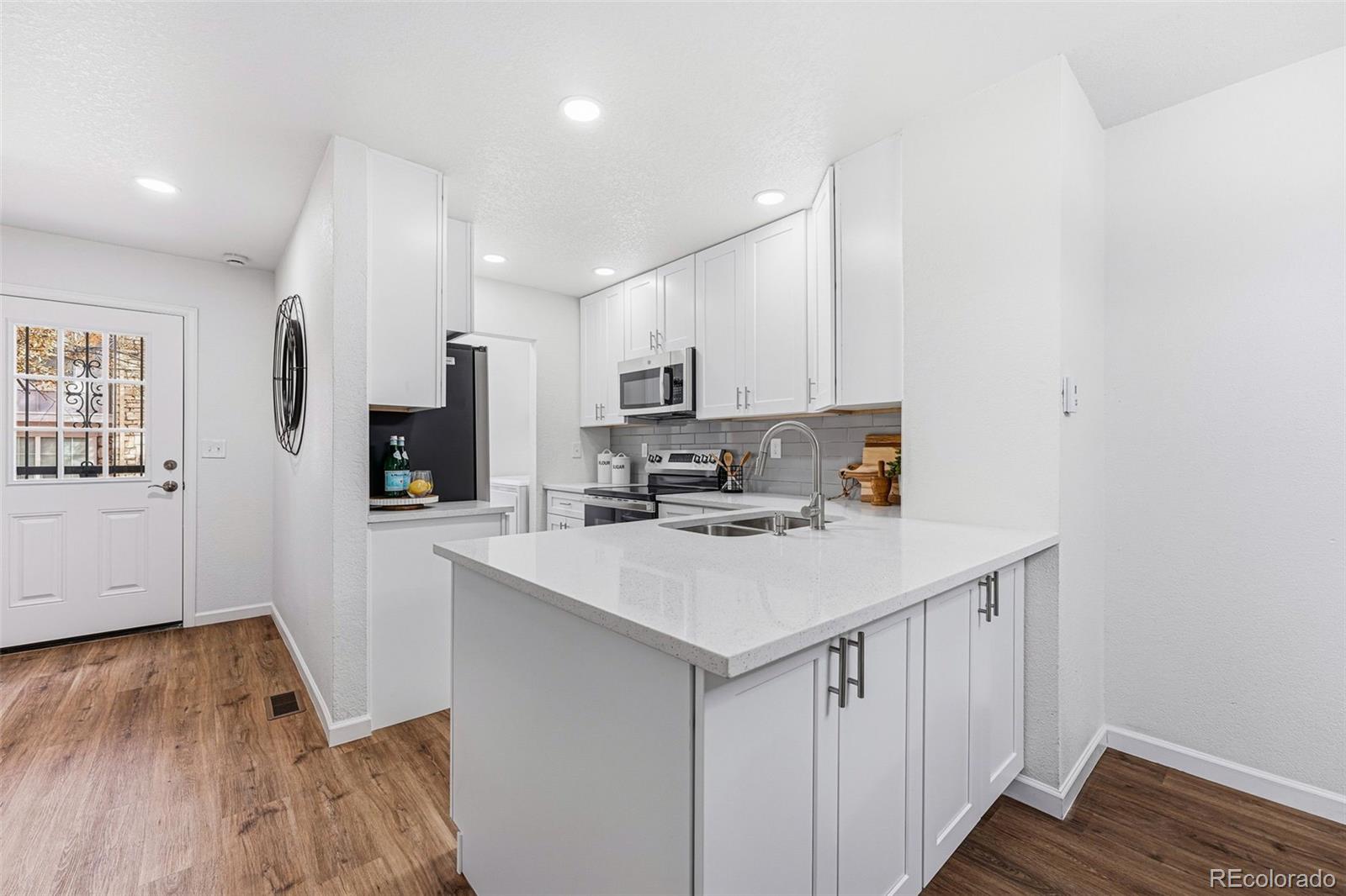 MLS Image #10 for 8174 s fillmore way ,centennial, Colorado