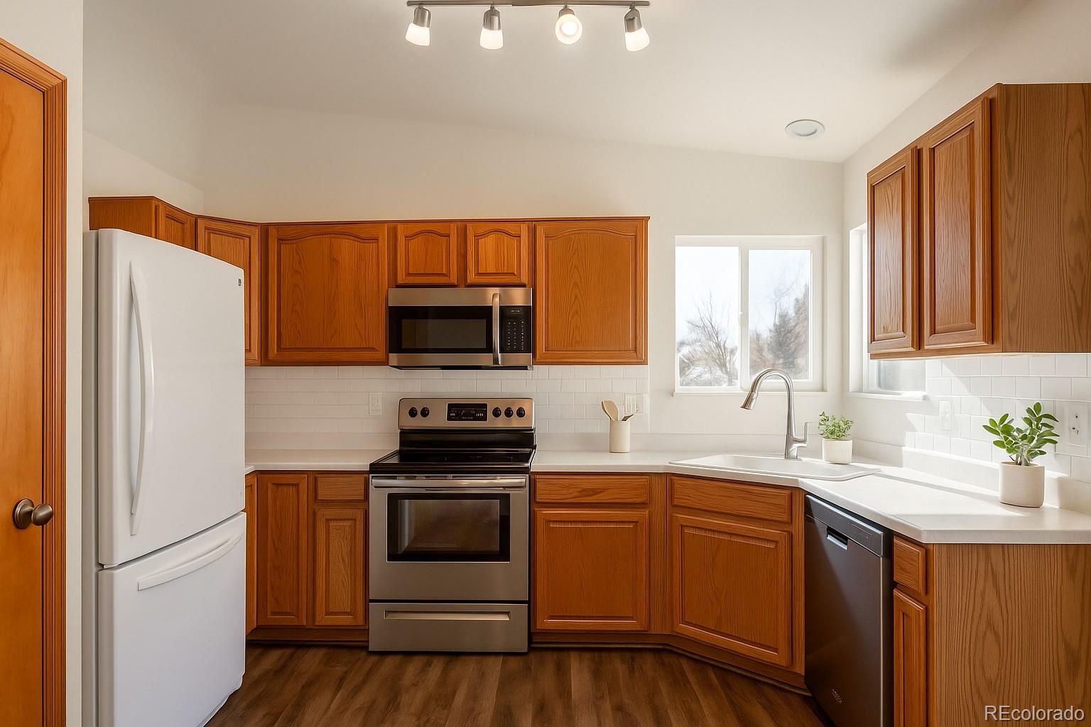 MLS Image #5 for 7857  mule deer place,littleton, Colorado
