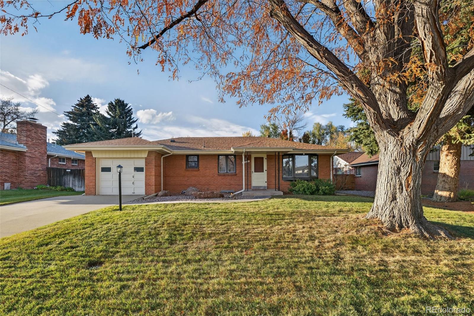 MLS Image #1 for 2555  lewis court,lakewood, Colorado
