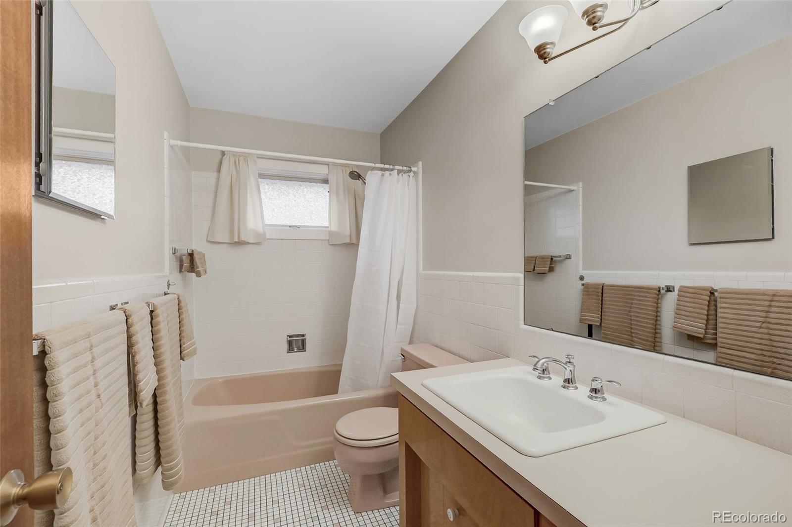MLS Image #18 for 2555  lewis court,lakewood, Colorado