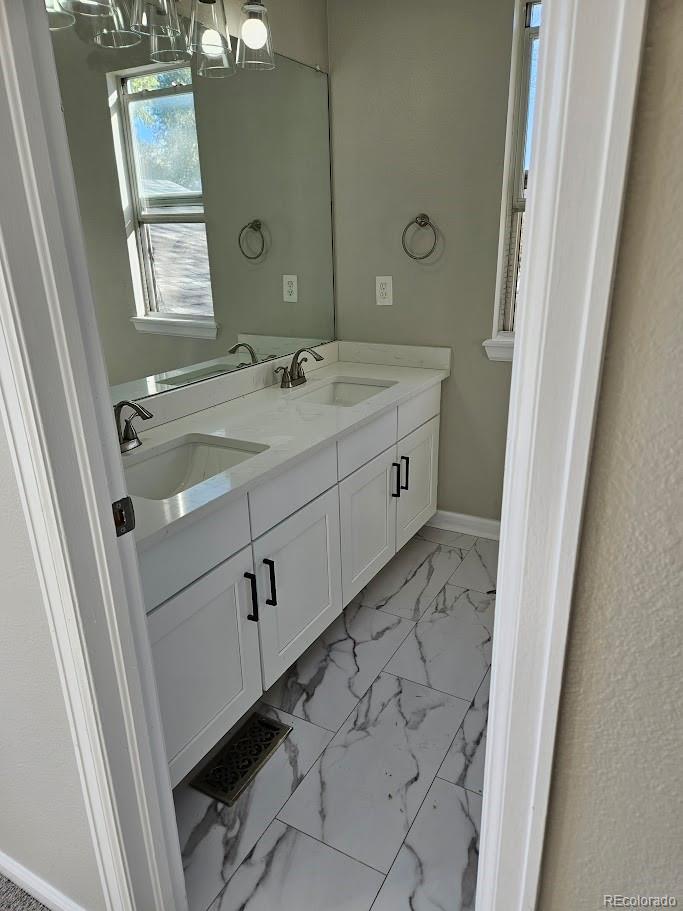 MLS Image #11 for 5470 s jericho way,centennial, Colorado
