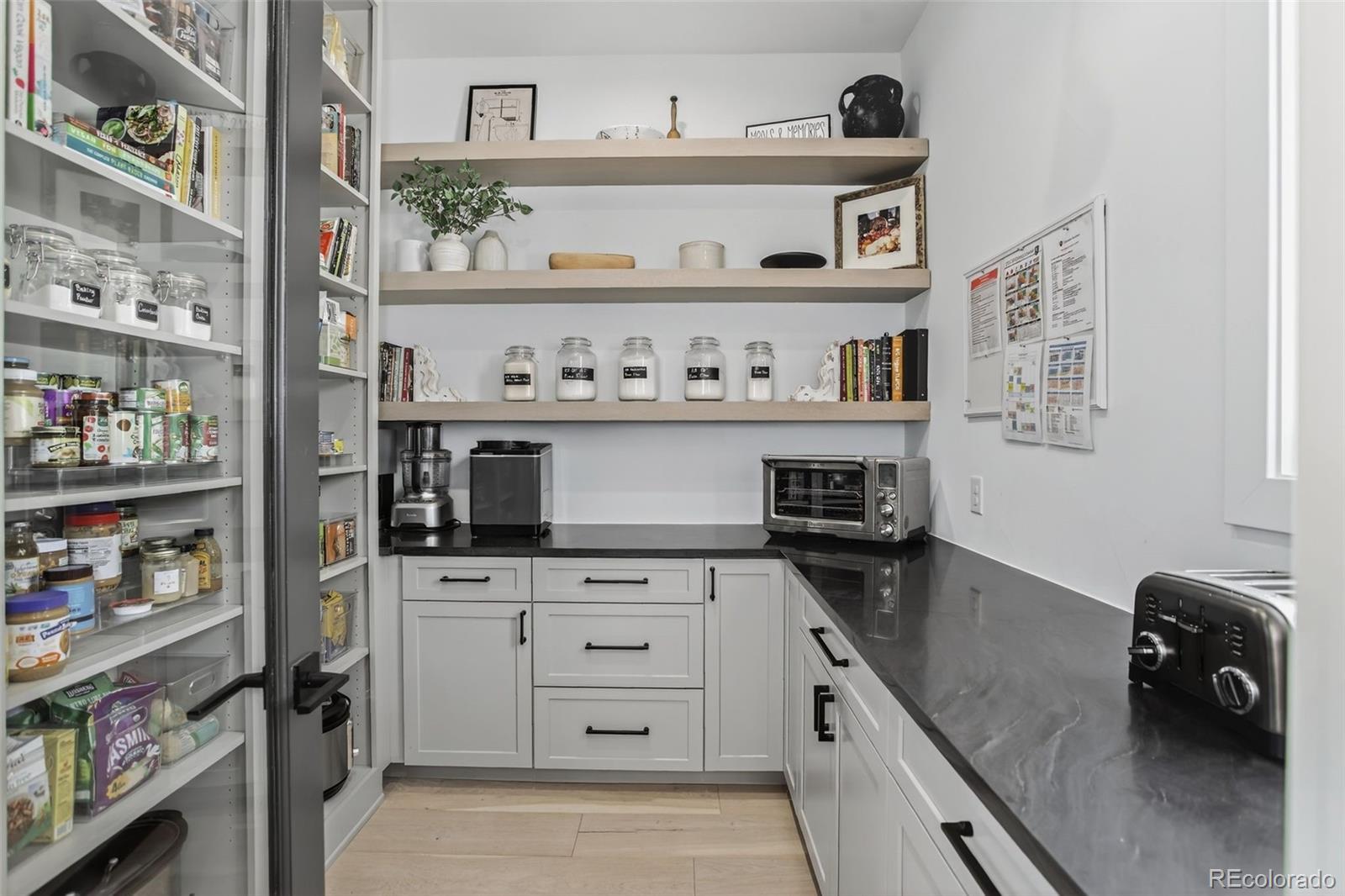 MLS Image #14 for 7536  raphael lane,littleton, Colorado
