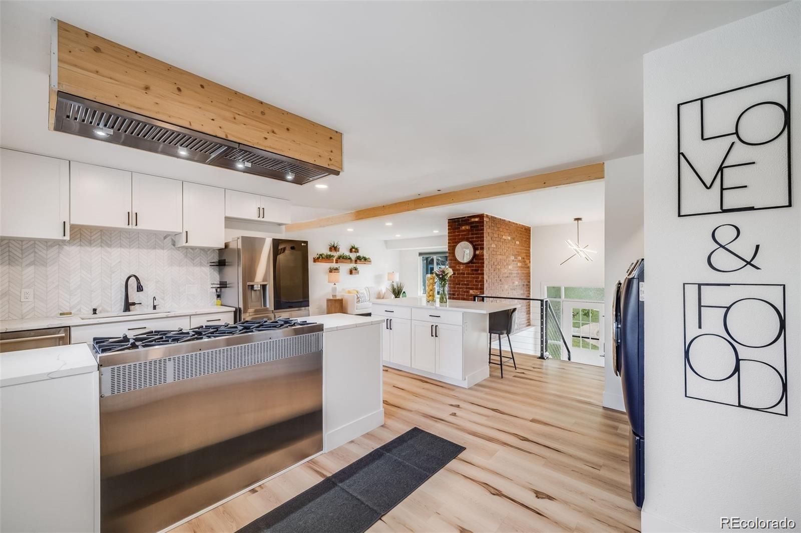MLS Image #11 for 2764 s reading court,denver, Colorado