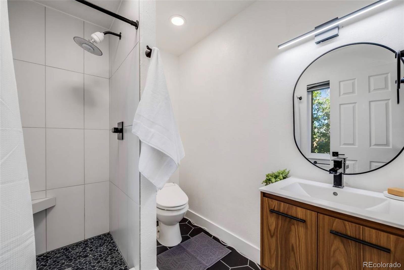 MLS Image #19 for 2764 s reading court,denver, Colorado