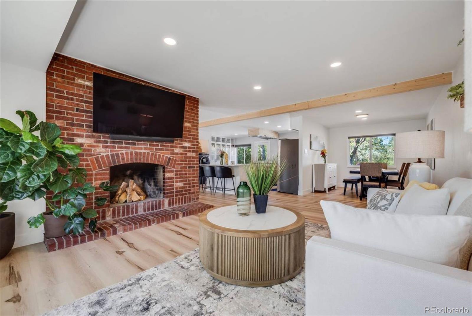 MLS Image #5 for 2764 s reading court,denver, Colorado