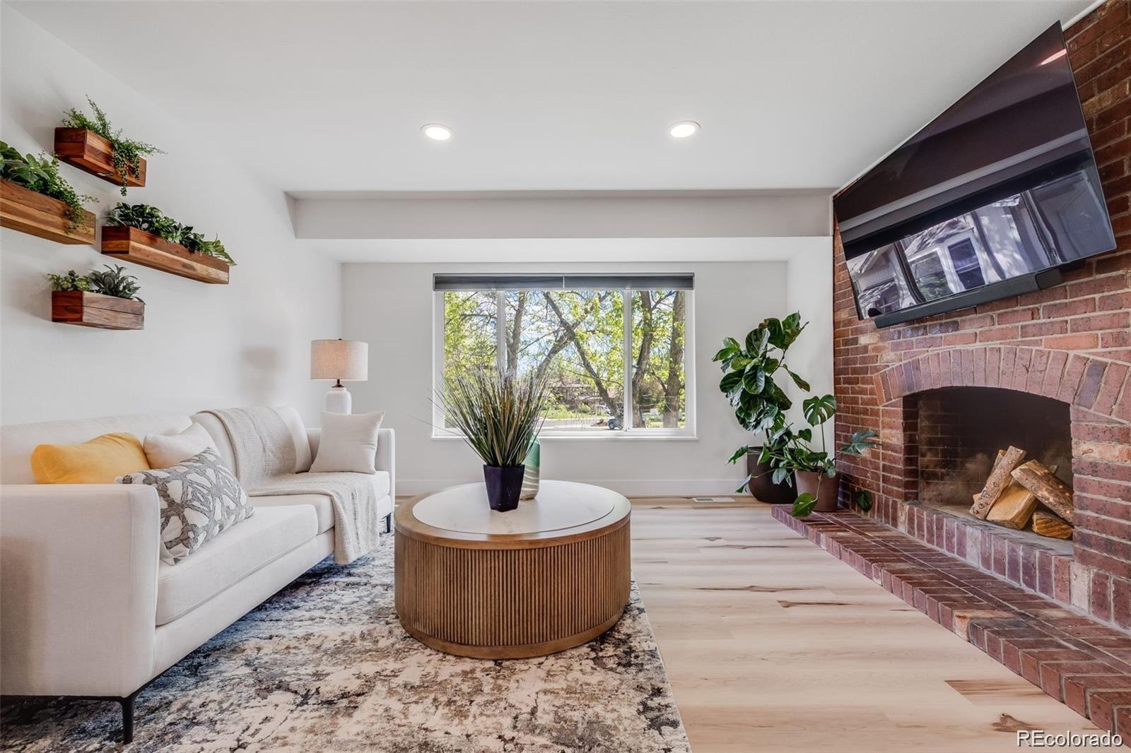 MLS Image #6 for 2764 s reading court,denver, Colorado
