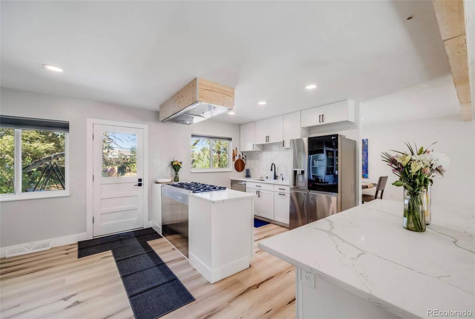 MLS Image #7 for 2764 s reading court,denver, Colorado
