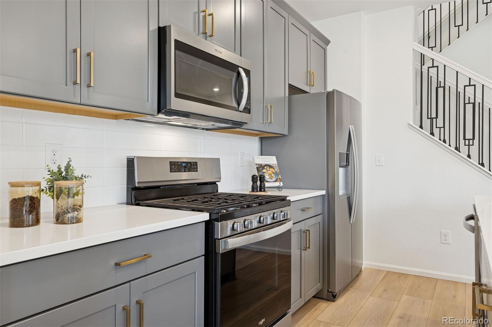 MLS Image #3 for 6218 n nepal court,aurora, Colorado