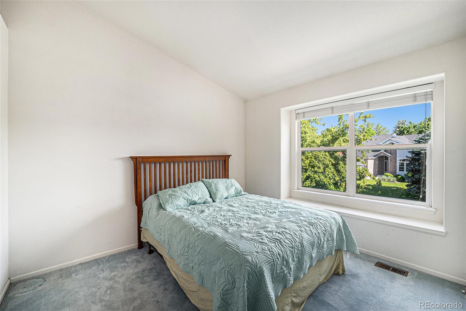 MLS Image #16 for 1010  home farm circle,denver, Colorado