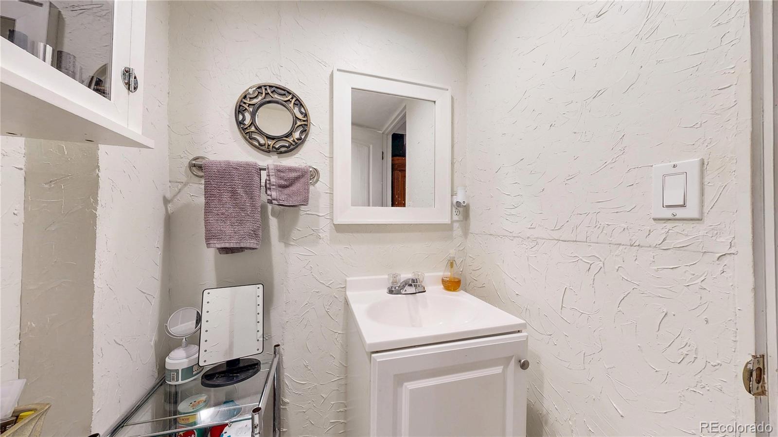 MLS Image #39 for 14500 e florida avenue,aurora, Colorado