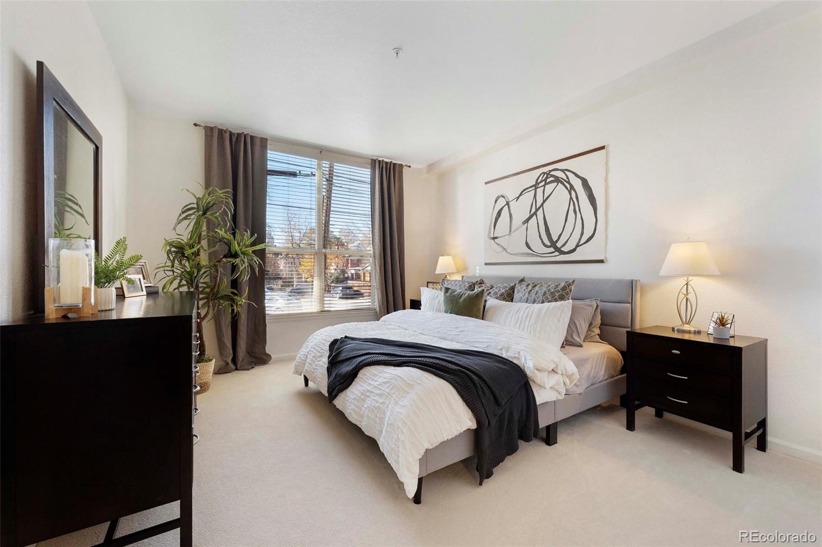 MLS Image #14 for 1521  vine street 107,denver, Colorado