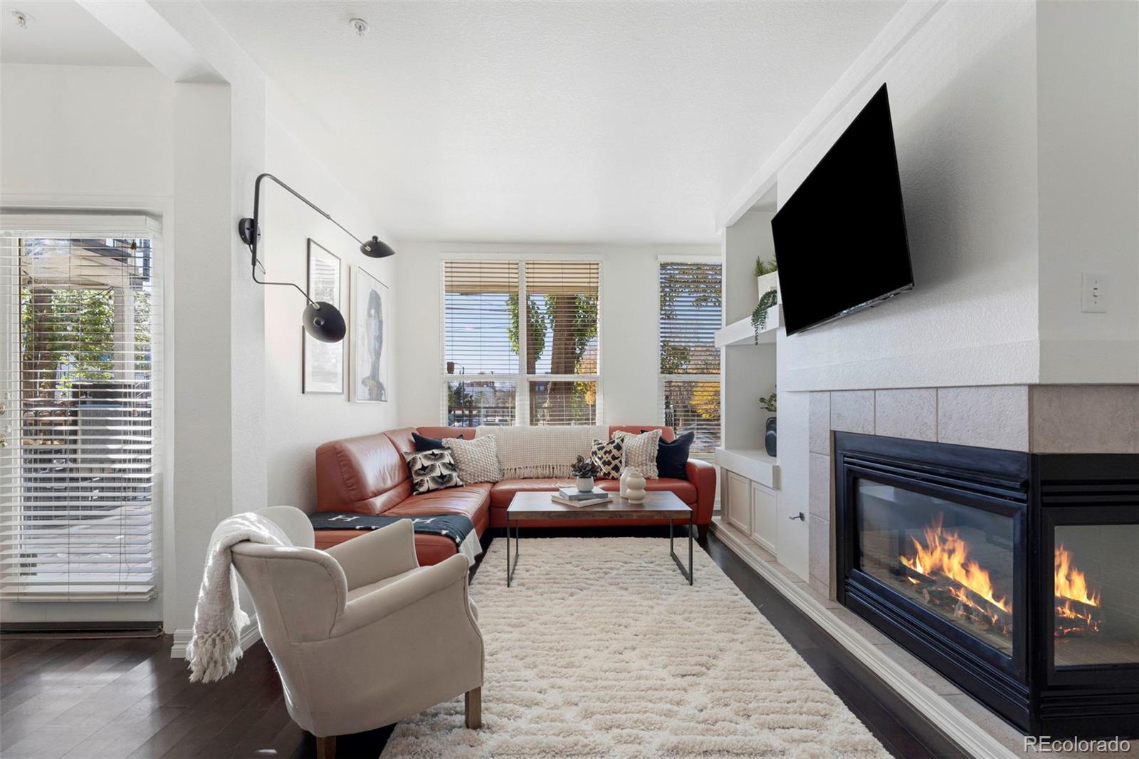 MLS Image #2 for 1521  vine street 107,denver, Colorado
