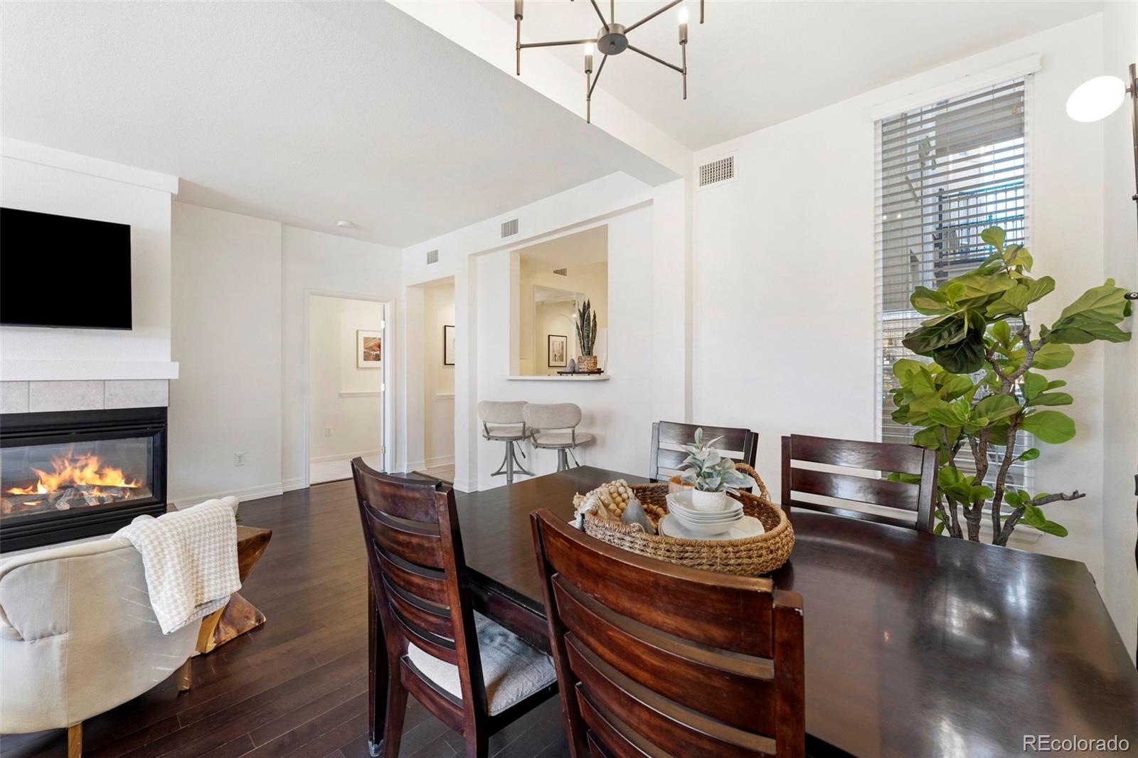 MLS Image #8 for 1521  vine street 107,denver, Colorado