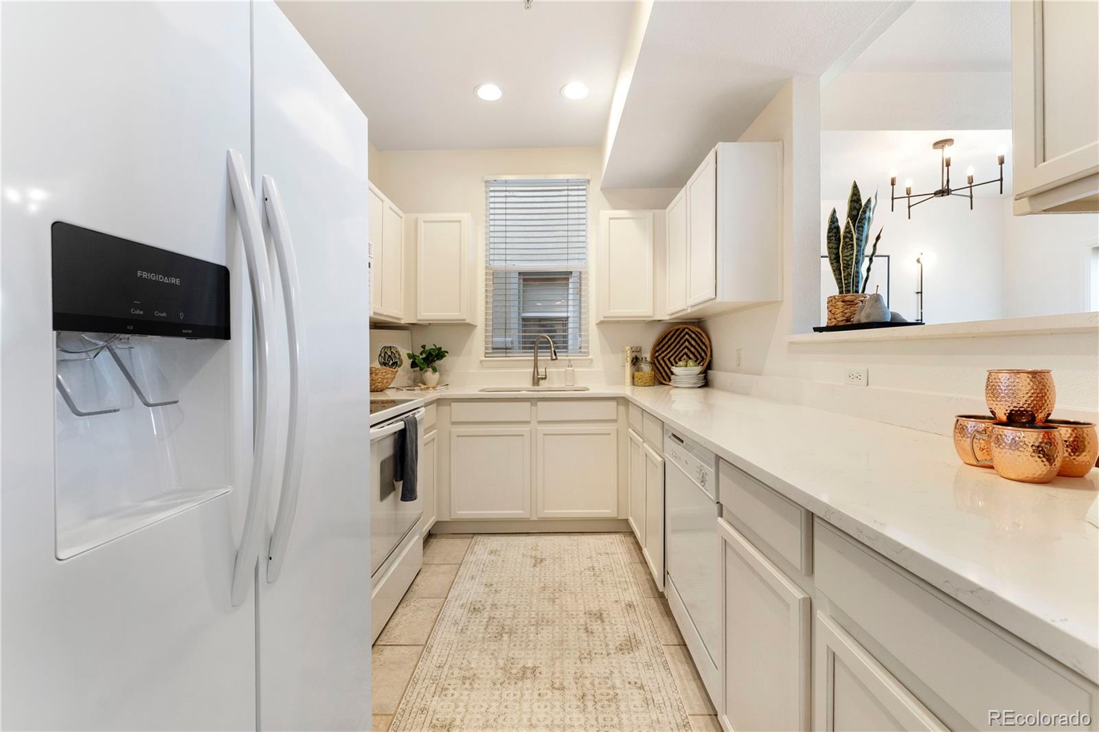 MLS Image #9 for 1521  vine street 107,denver, Colorado