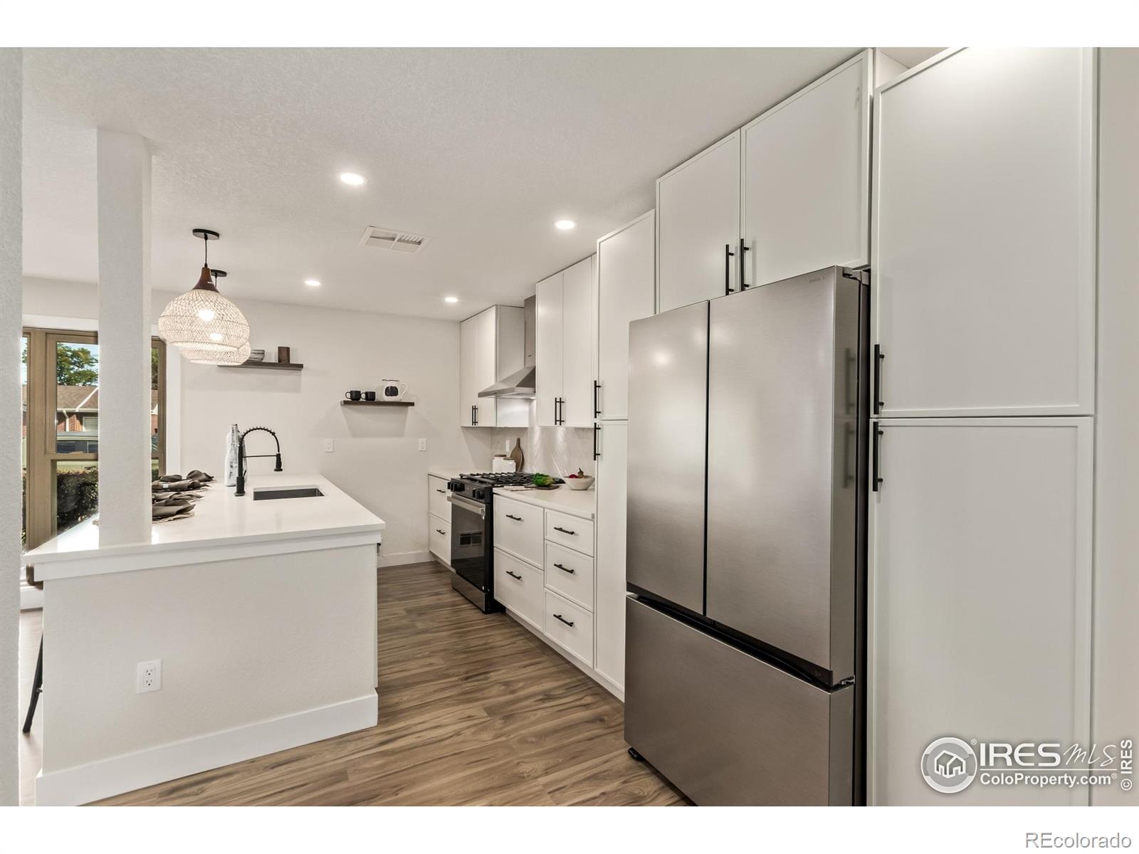 MLS Image #10 for 2061 s stuart street,denver, Colorado