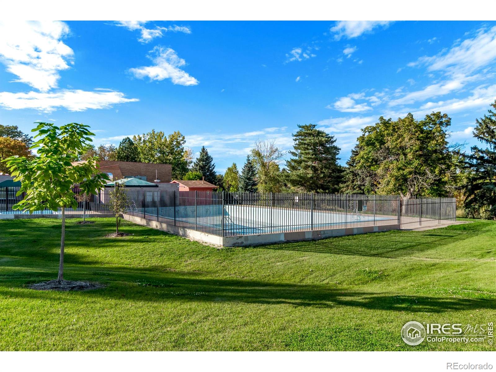 MLS Image #41 for 2061 s stuart street,denver, Colorado