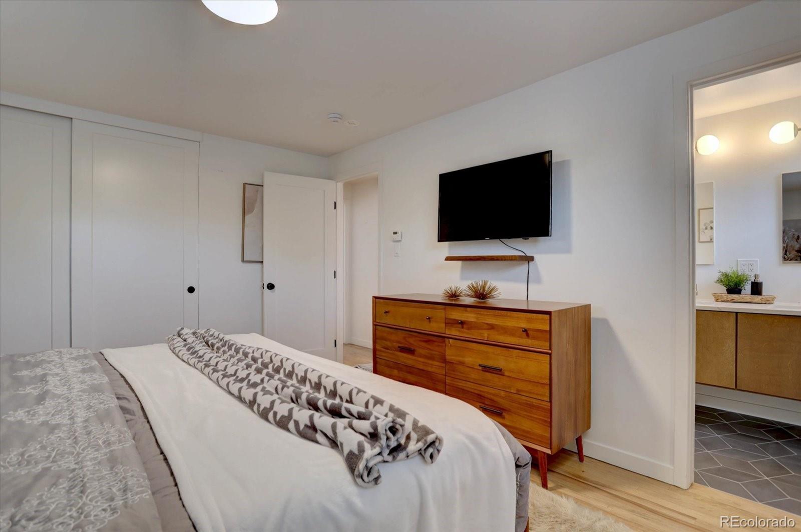 MLS Image #19 for 7881 s kit carson drive,centennial, Colorado