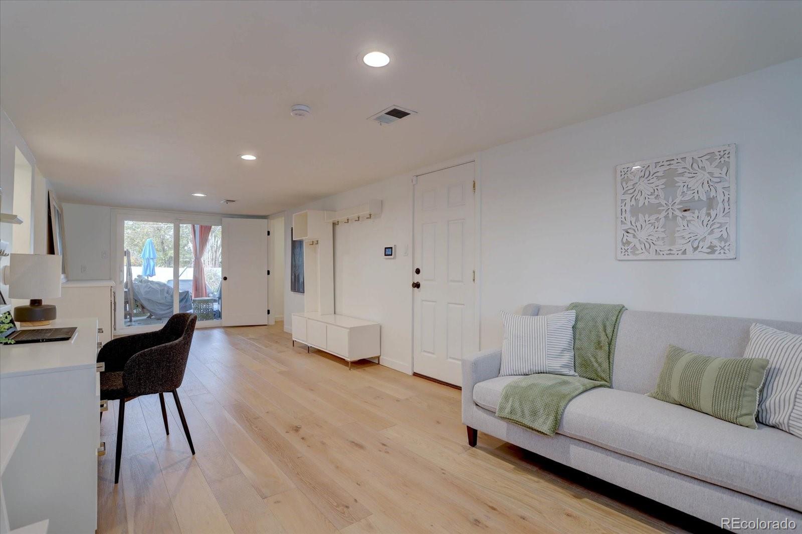 MLS Image #27 for 7881 s kit carson drive,centennial, Colorado