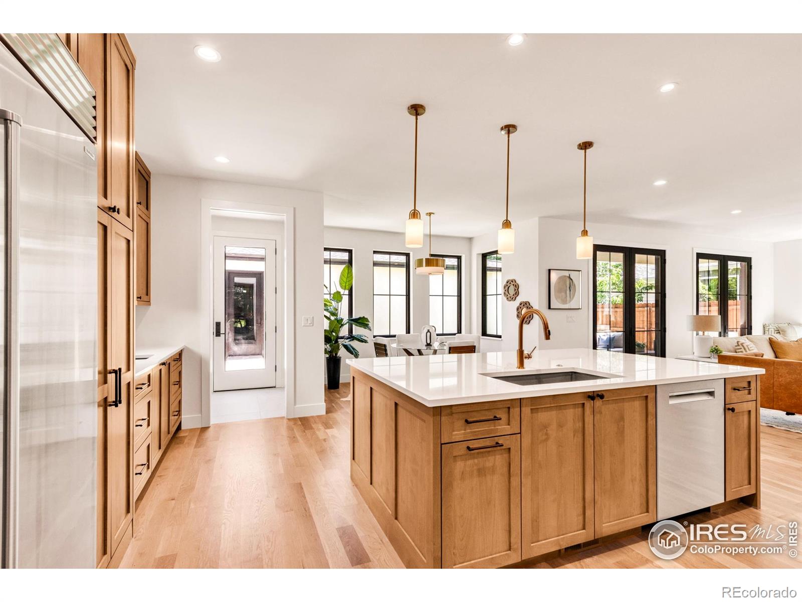 MLS Image #10 for 1476 s josephine street,denver, Colorado