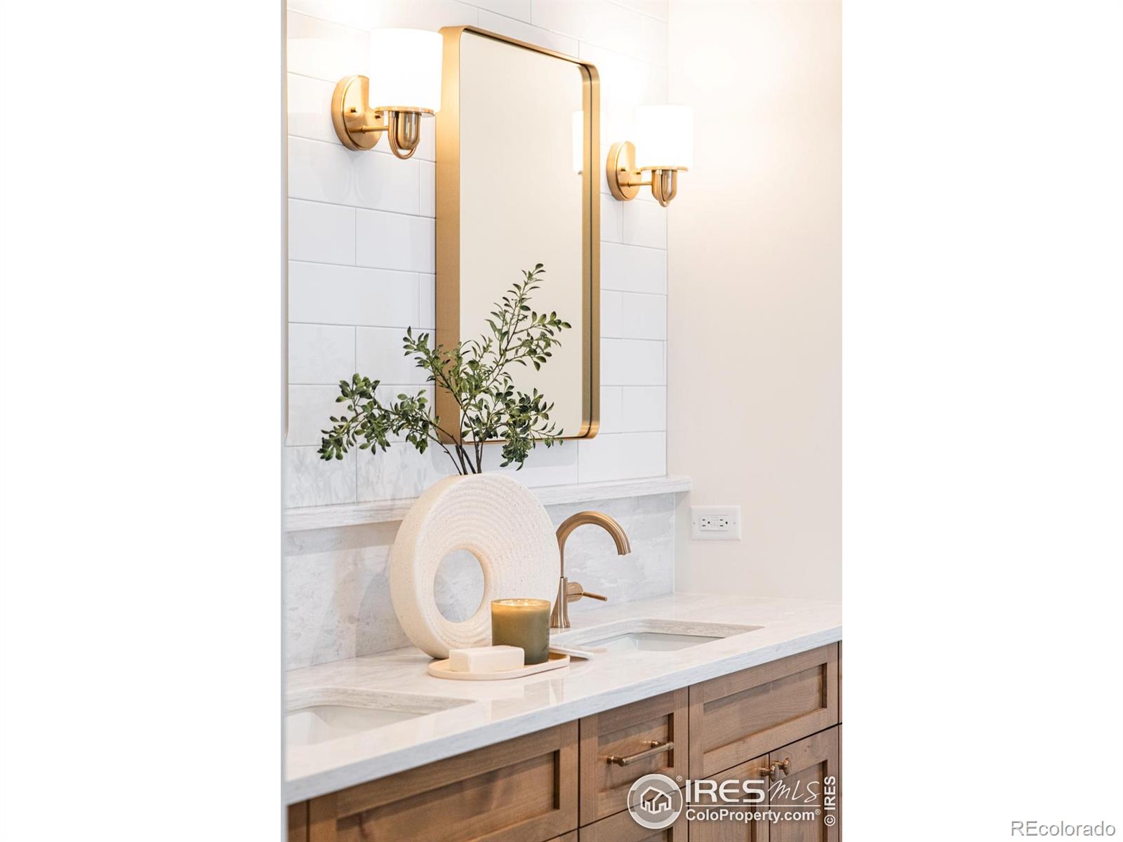 MLS Image #32 for 1476 s josephine street,denver, Colorado