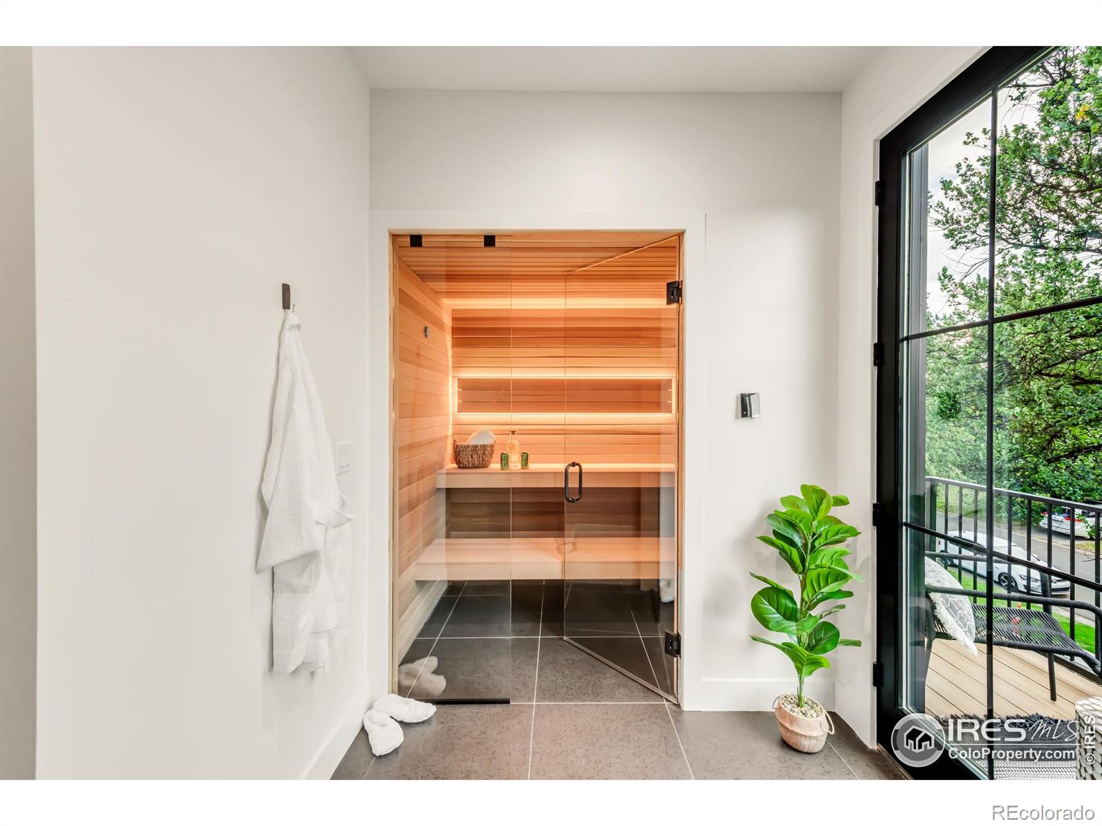 MLS Image #36 for 1476 s josephine street,denver, Colorado