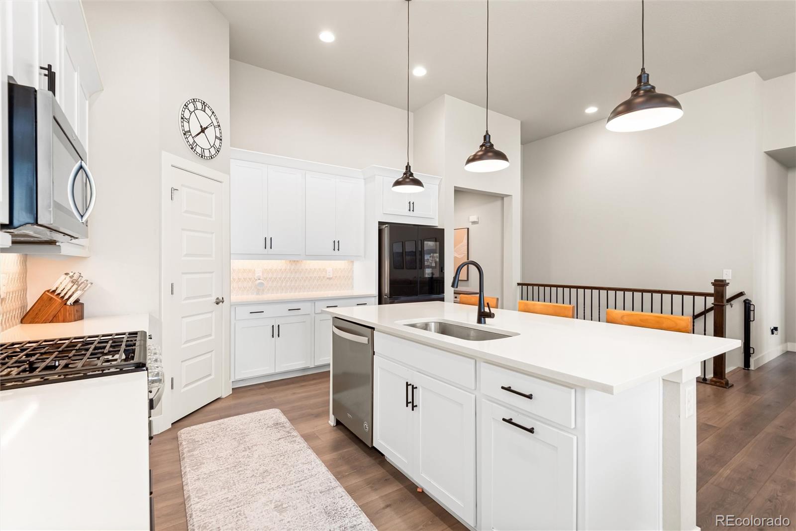 MLS Image #8 for 6915 s titus street,aurora, Colorado