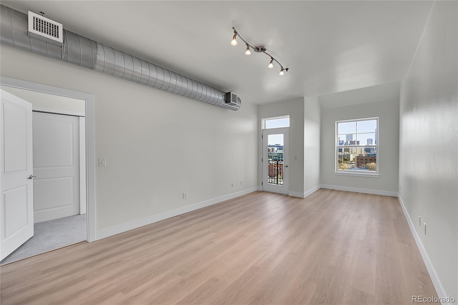 MLS Image #12 for 1441  central street 515,denver, Colorado