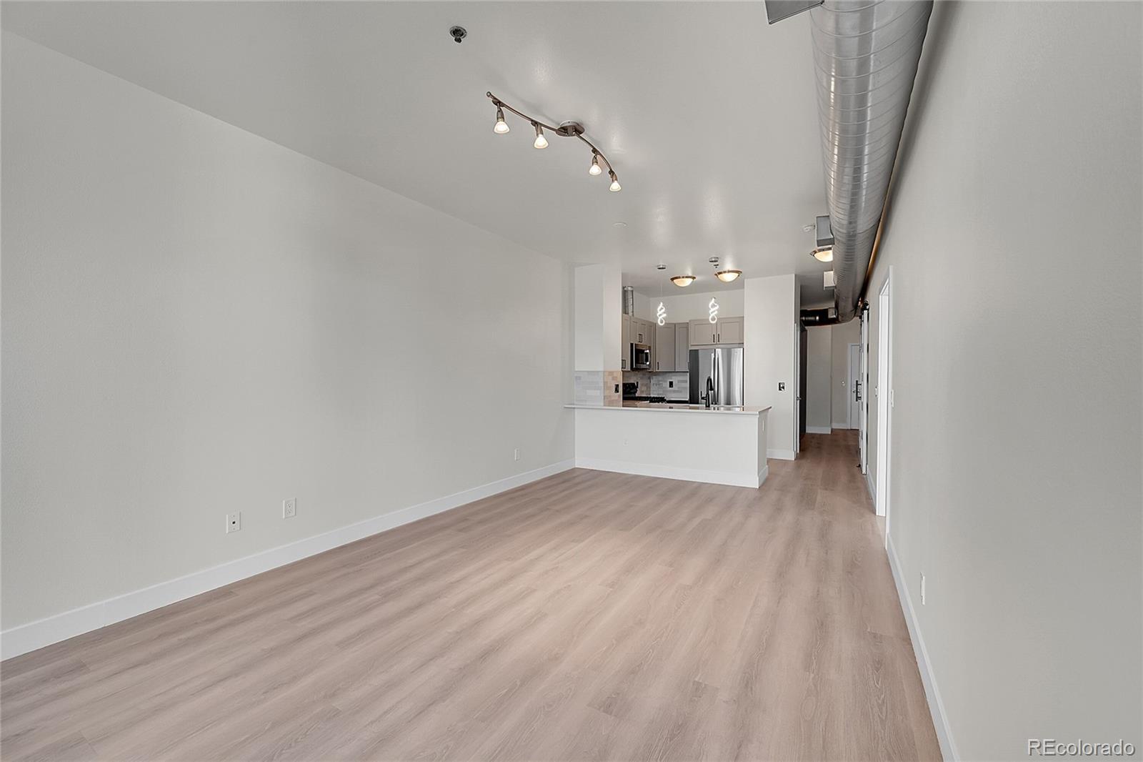 MLS Image #14 for 1441  central street 515,denver, Colorado