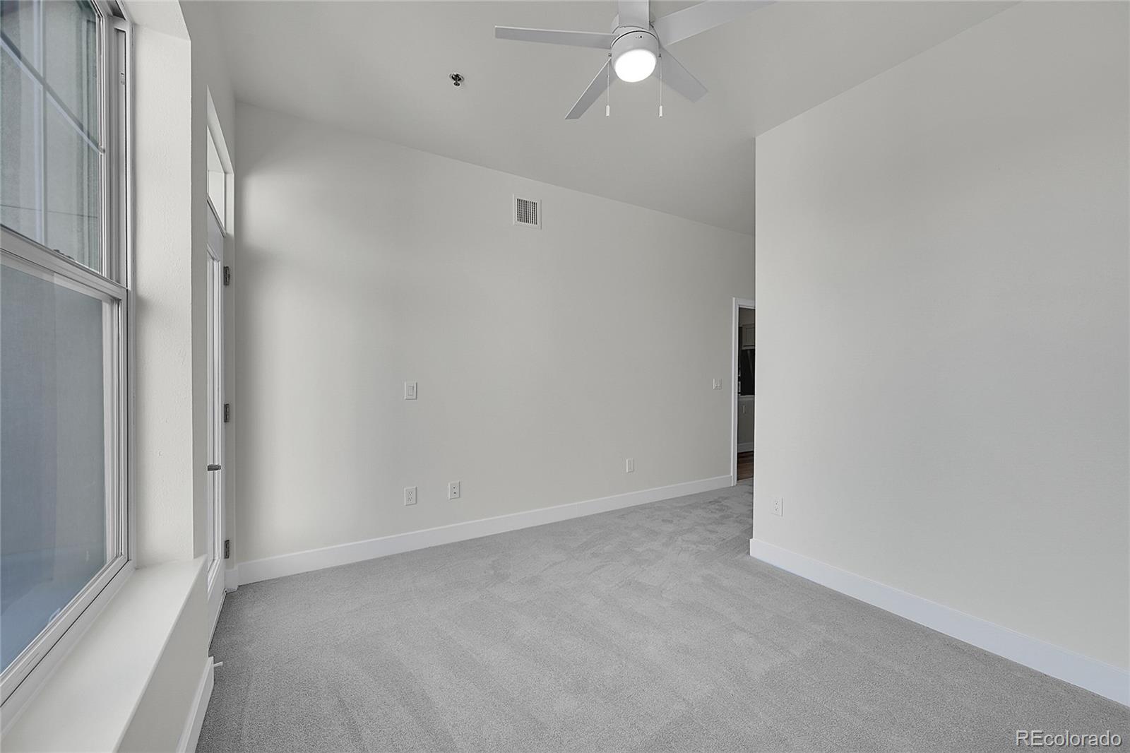 MLS Image #18 for 1441  central street 515,denver, Colorado