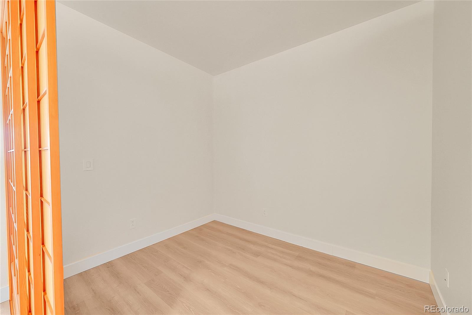MLS Image #6 for 1441  central street 515,denver, Colorado
