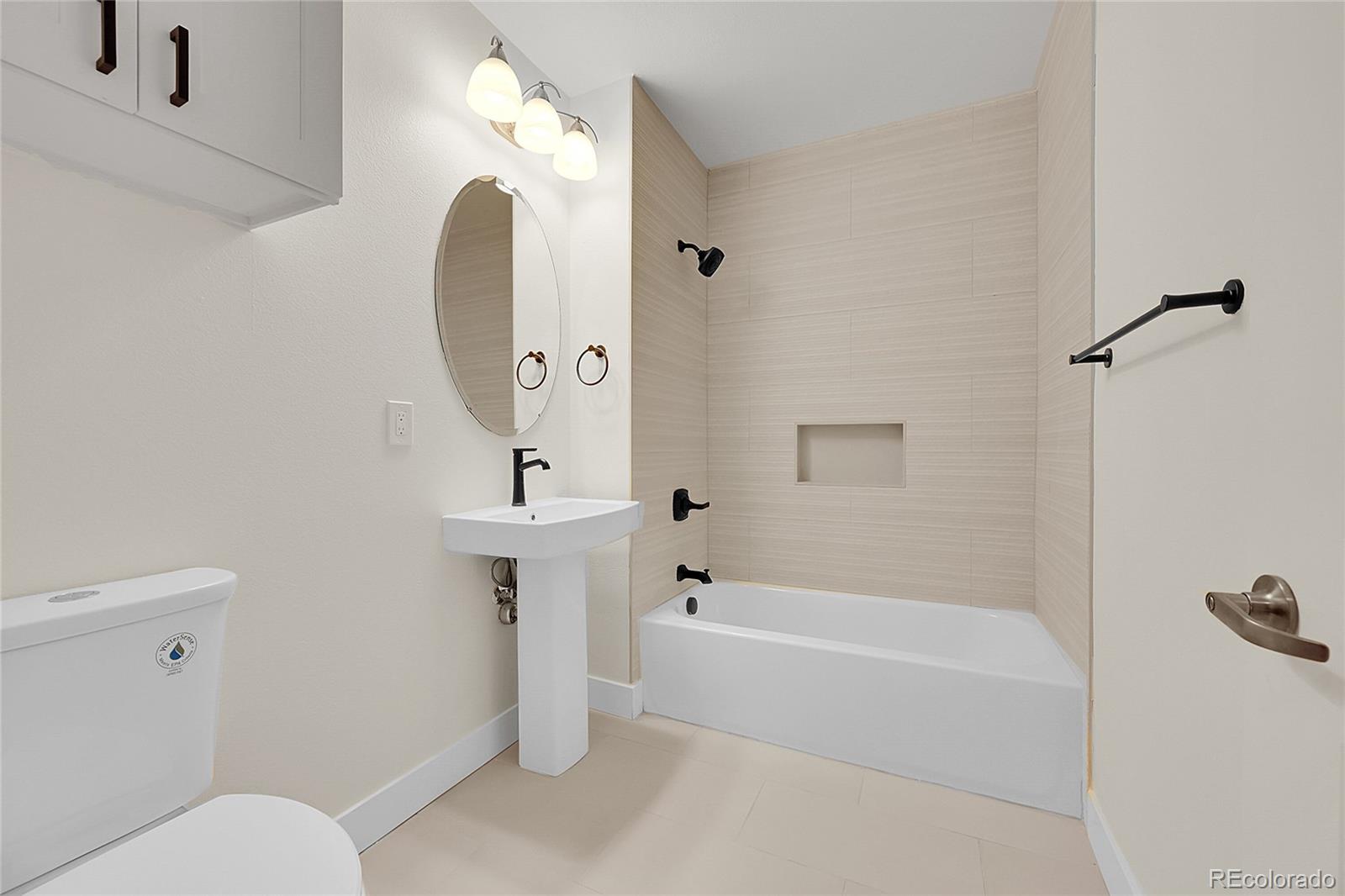 MLS Image #9 for 1441  central street 515,denver, Colorado