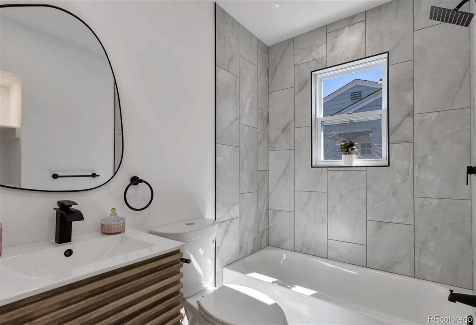 MLS Image #21 for 1285  roslyn street,denver, Colorado