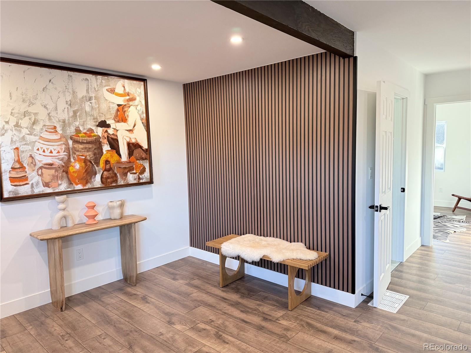 MLS Image #4 for 1285  roslyn street,denver, Colorado